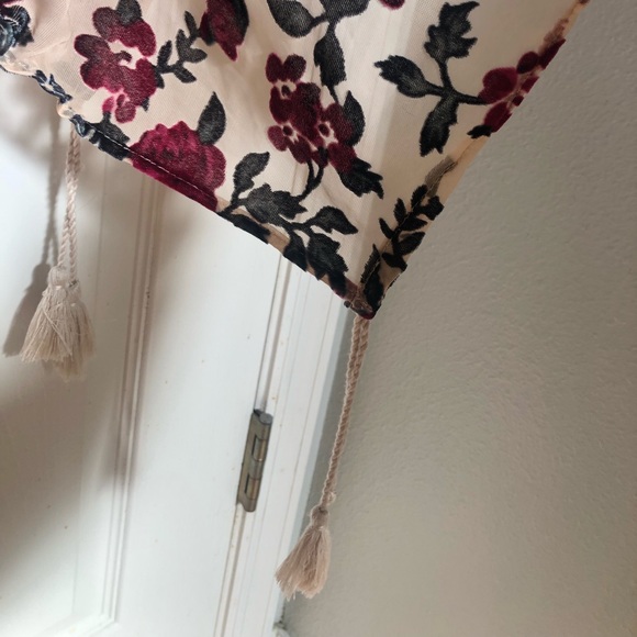 Rose Cardigan❗️🥀 - Picture 3 of 5